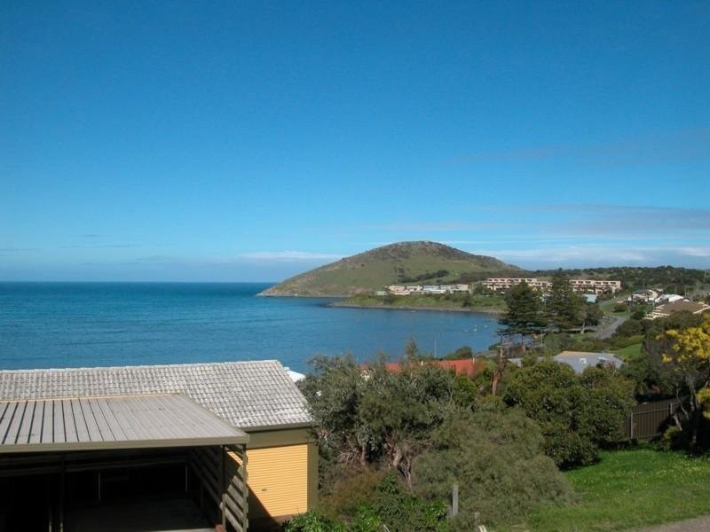 22 Ridge Avenue, Encounter Bay SA 5211