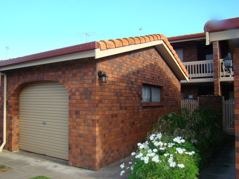 2/7 The Parkway, Victor Harbor SA 5211