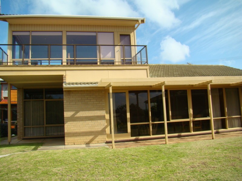 10 Viking Street, Encounter Bay SA 5211