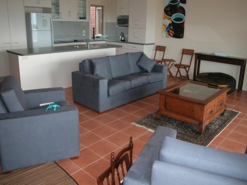 5 Viking Street, Encounter Bay SA 5211