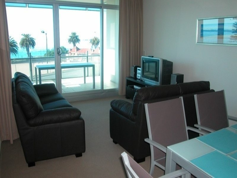 302/162 Hindmarsh Road, Victor Harbor SA 5211
