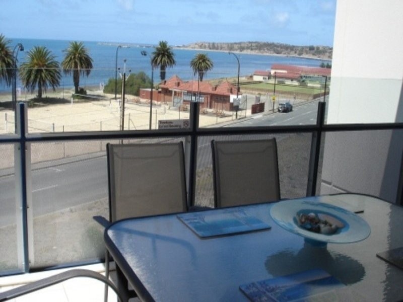 401/162 Hindmarsh Road, Victor Harbor SA 5211