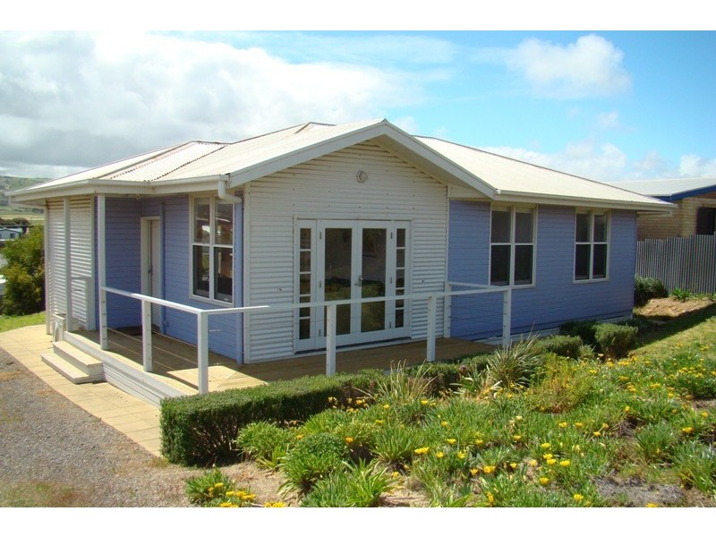 10 Barton Street, Port Elliot SA 5212