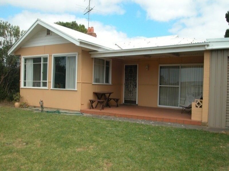 21 George Street, Encounter Bay SA 5211