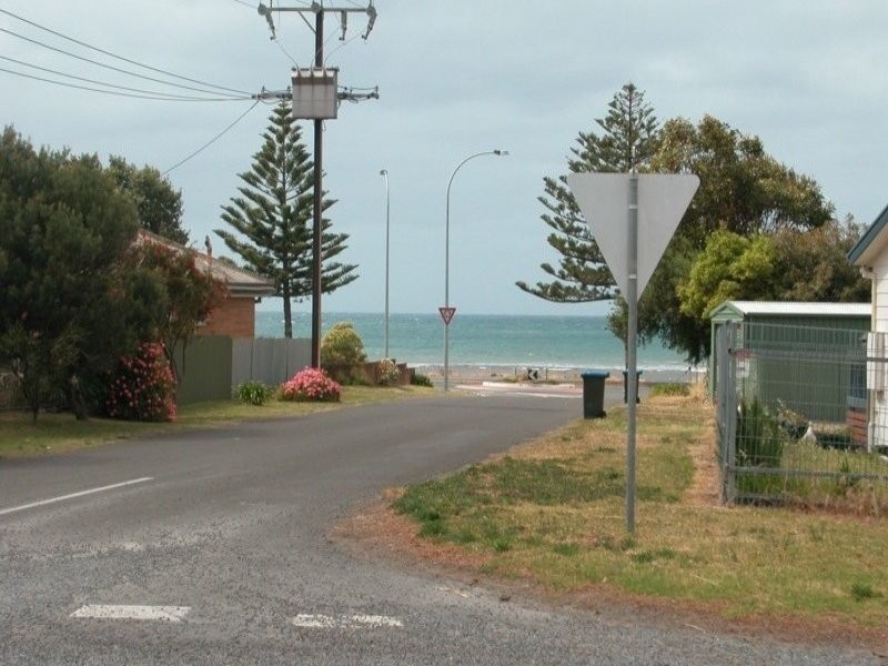 21 George Street, Encounter Bay SA 5211