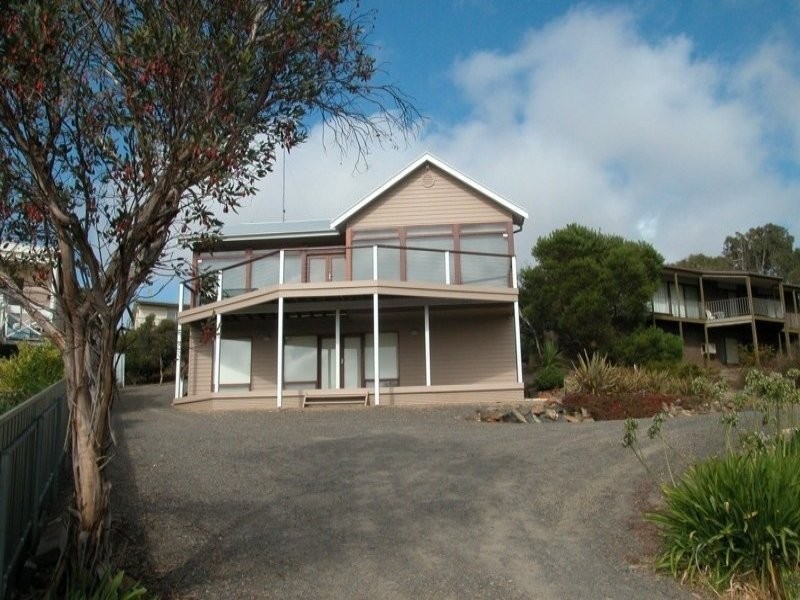 39 Nevin Avenue, Encounter Bay SA 5211