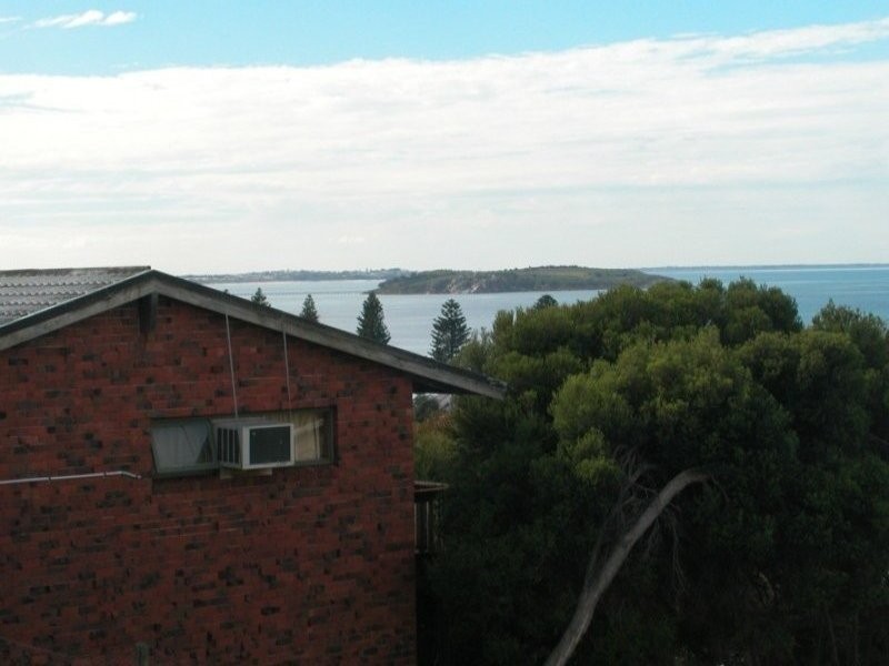 18 Kirby Street, Encounter Bay SA 5211