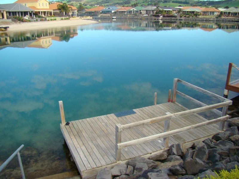 22 Lakeside Circuit, Encounter Bay SA 5211
