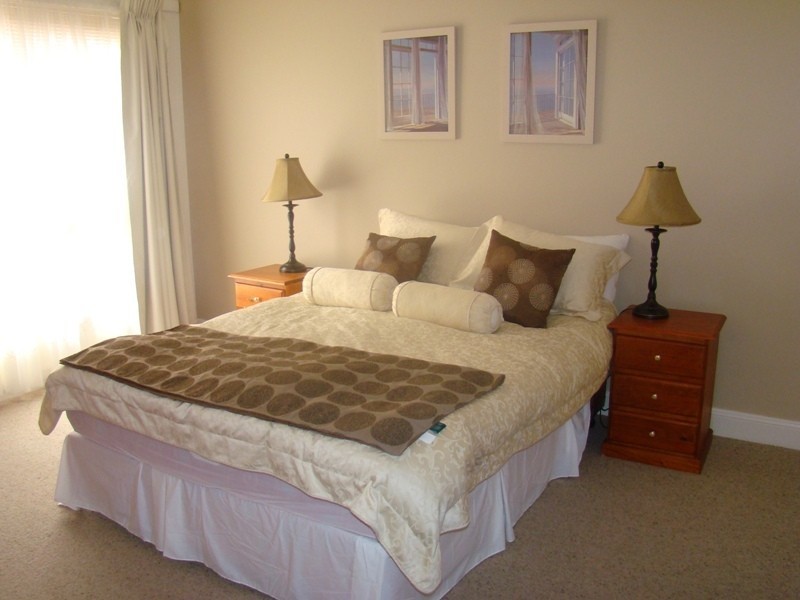 22 Lakeside Circuit, Encounter Bay SA 5211