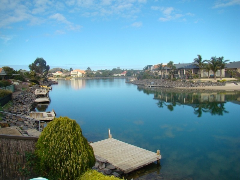 22 Lakeside Circuit, Encounter Bay SA 5211