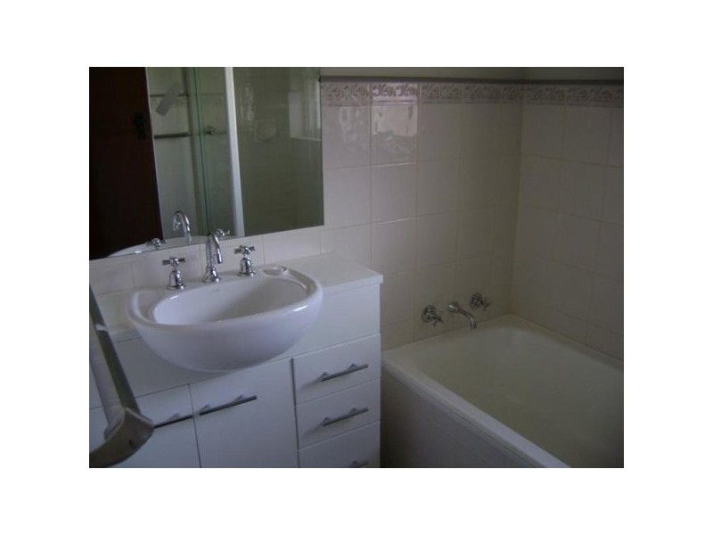 14 Oval Road, Victor Harbor SA 5211