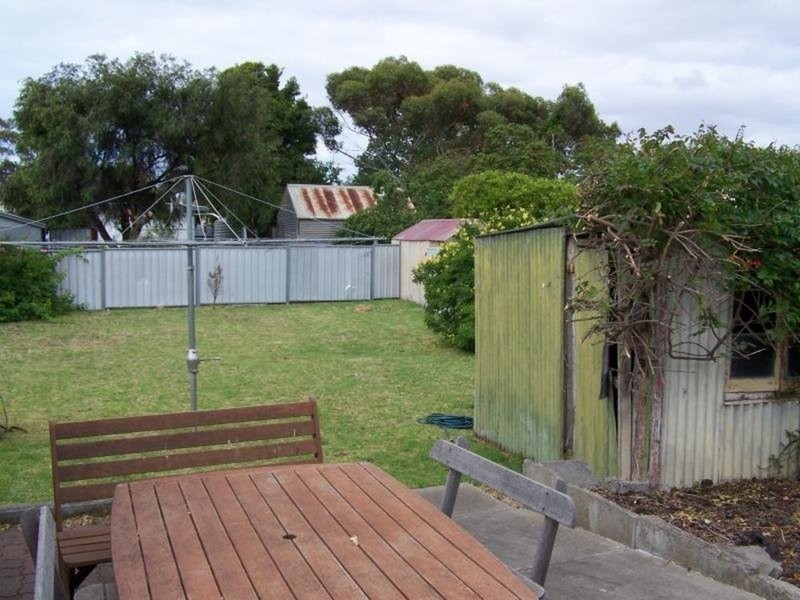 35 Hill Street, Victor Harbor SA 5211