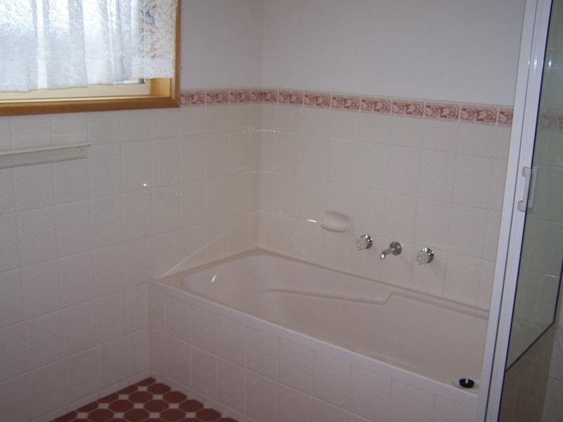 2 Encounter Terrace, Encounter Bay SA 5211