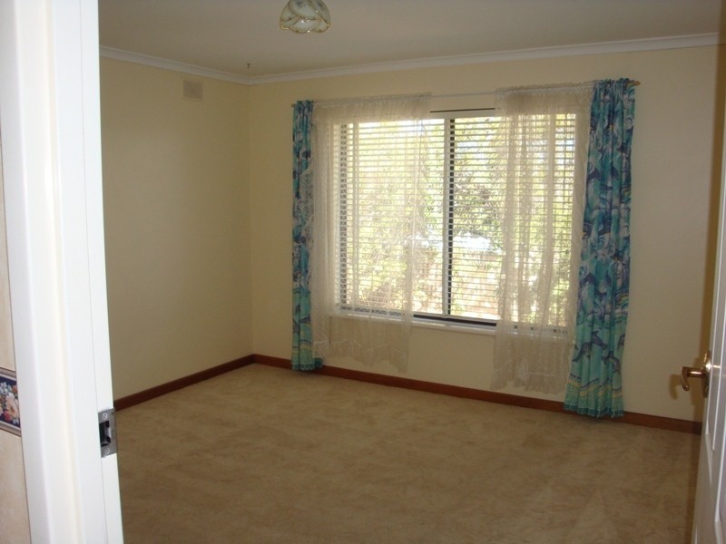 18 Rosetta Avenue, Hayborough SA 5211