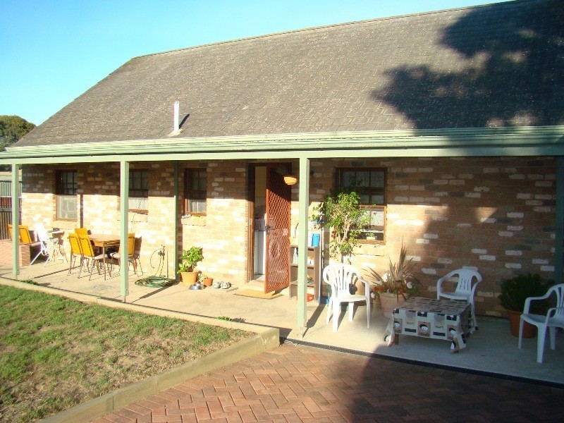 2 Ives Crescent, Mccracken SA 5211