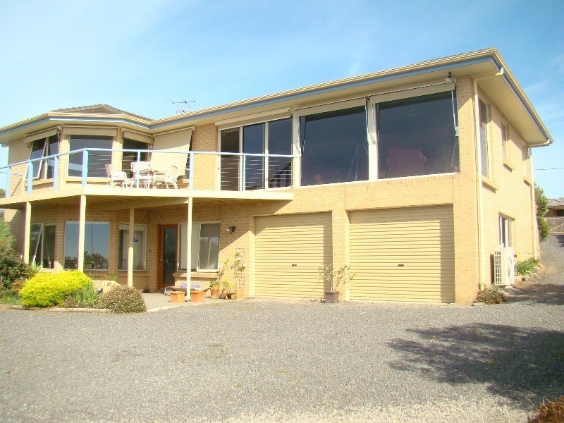 40 Dodson Road, Encounter Bay SA 5211