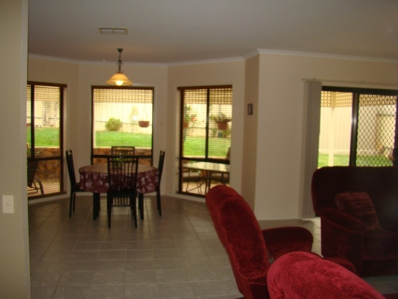 17 Stonehut Circuit, Encounter Bay SA 5211