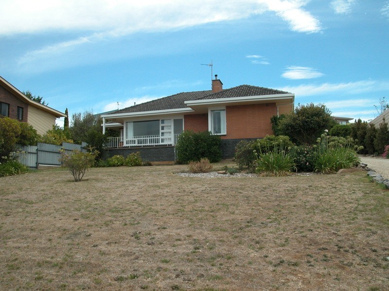 21 Bluffview Road, Victor Harbor SA 5211