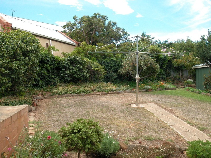 21 Bluffview Road, Victor Harbor SA 5211