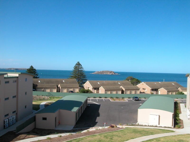 11/2 Solway Crescent, Encounter Bay SA 5211