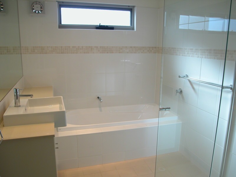 11/2 Solway Crescent, Encounter Bay SA 5211