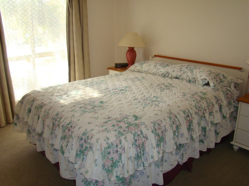 18 Hope Street, Encounter Bay SA 5211