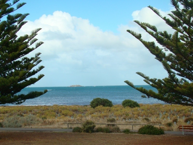 2A Franklin Parade, Encounter Bay SA 5211