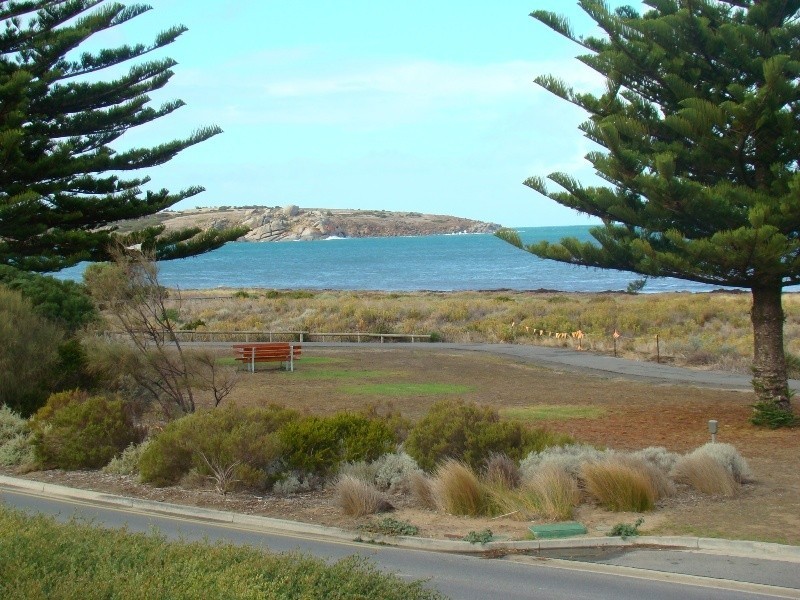 2A Franklin Parade, Encounter Bay SA 5211