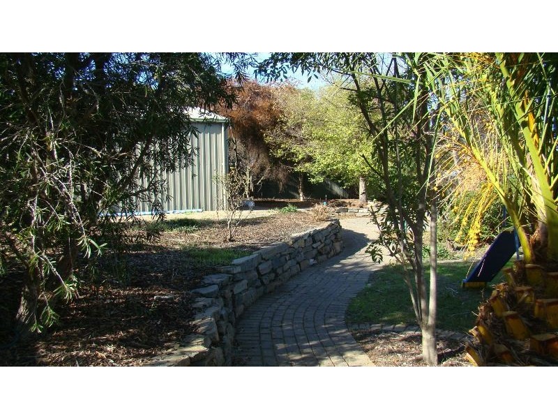 16 Marlborough Street, Victor Harbor SA 5211