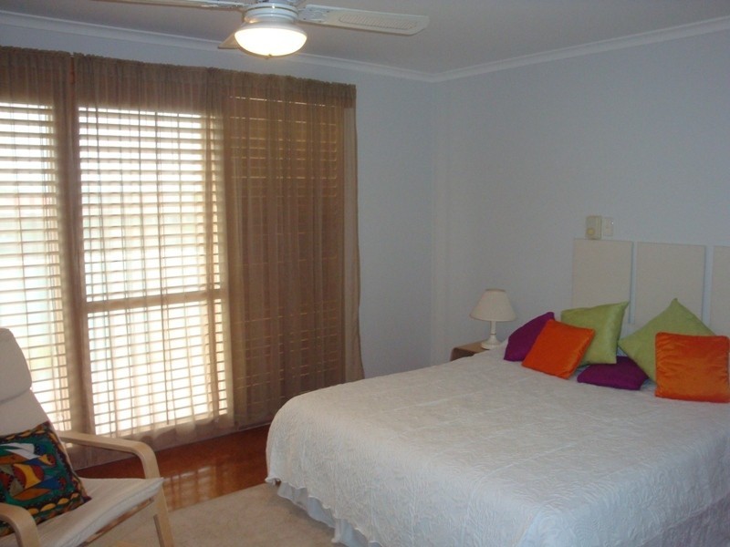 1/1 Lakeside Circuit, Encounter Bay SA 5211