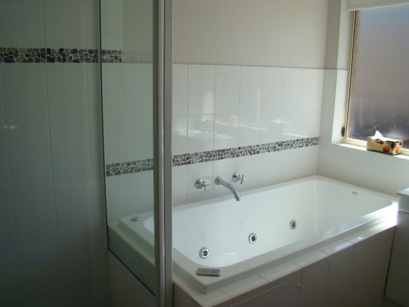 15 Davies Street, Encounter Bay SA 5211