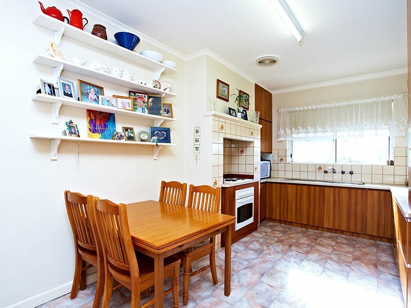 6 Swain Road, Victor Harbor SA 5211
