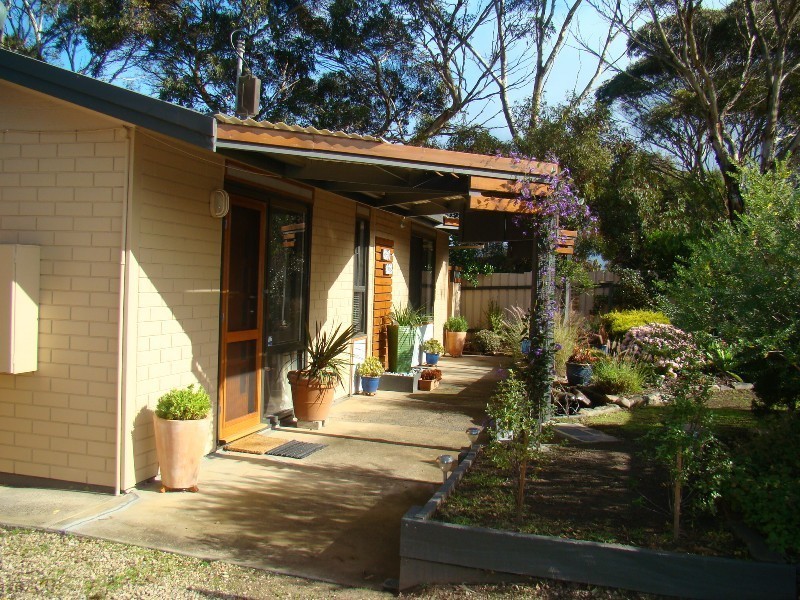 63 Waterport Road, Port Elliot SA 5212
