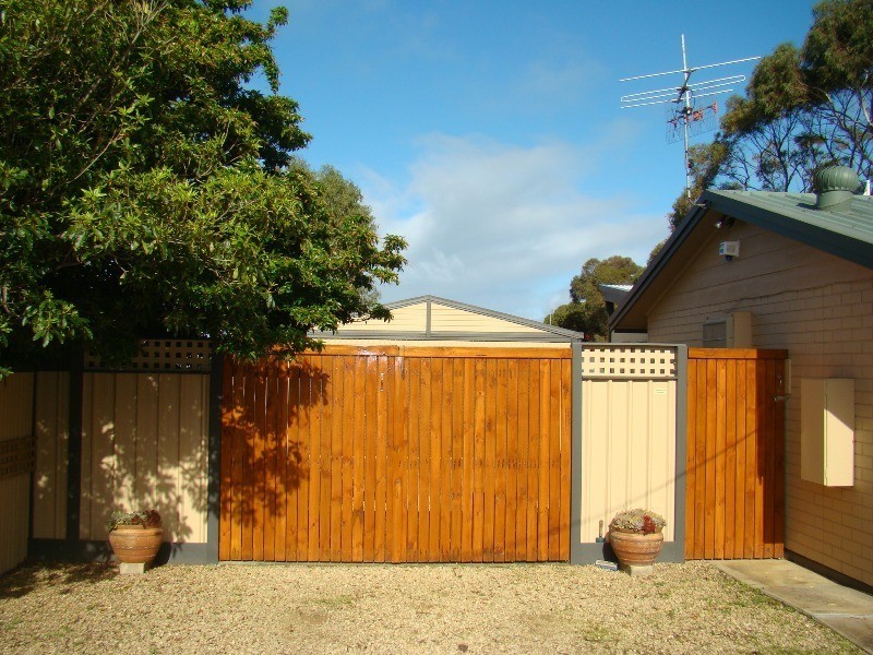 63 Waterport Road, Port Elliot SA 5212