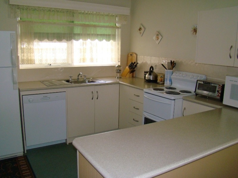 3 Wagenah Avenue, Encounter Bay SA 5211