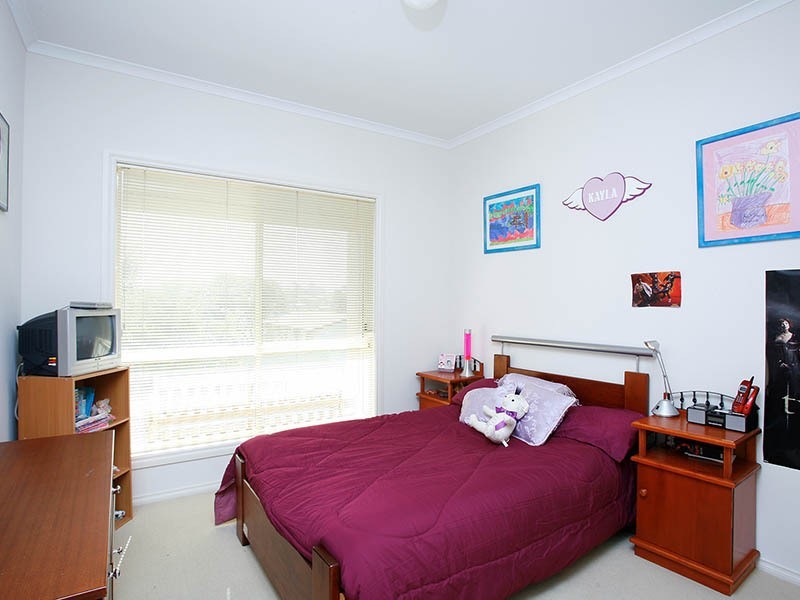 15 Tudor Avenue, Victor Harbor SA 5211