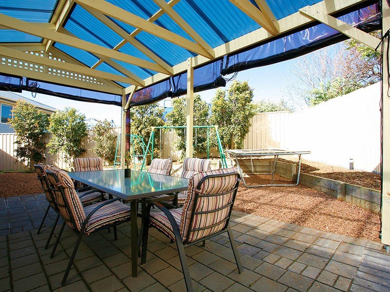 15 Tudor Avenue, Victor Harbor SA 5211