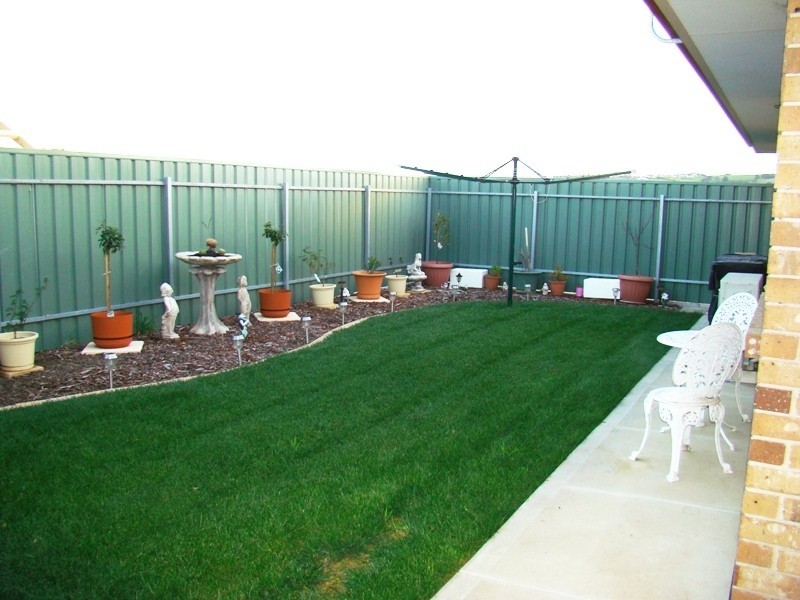 27 Rymill Avenue, Victor Harbor SA 5211