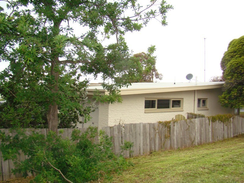 66 Seaview Road, Victor Harbor SA 5211