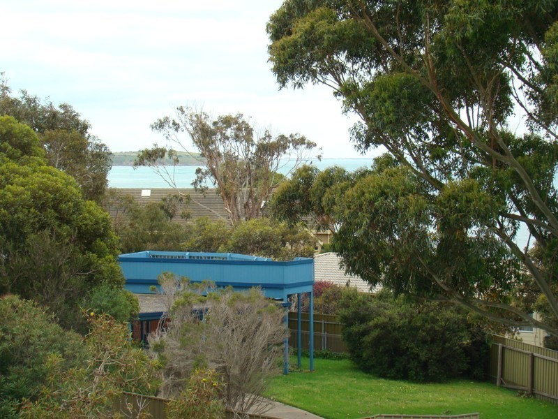 1 Viking Street, Encounter Bay SA 5211