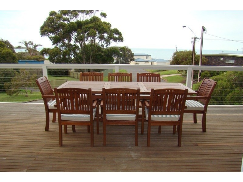 1 Viking Street, Encounter Bay SA 5211