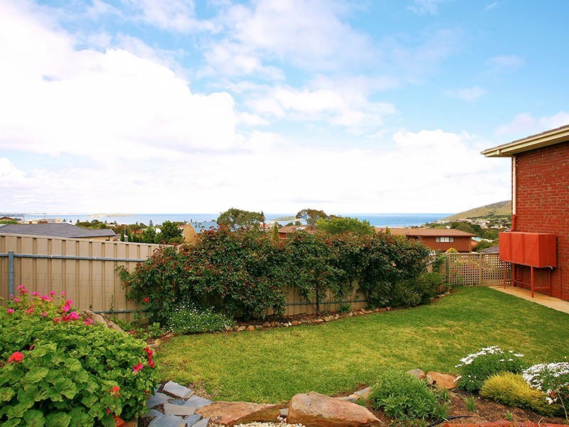 14 Davies Street, Encounter Bay SA 5211