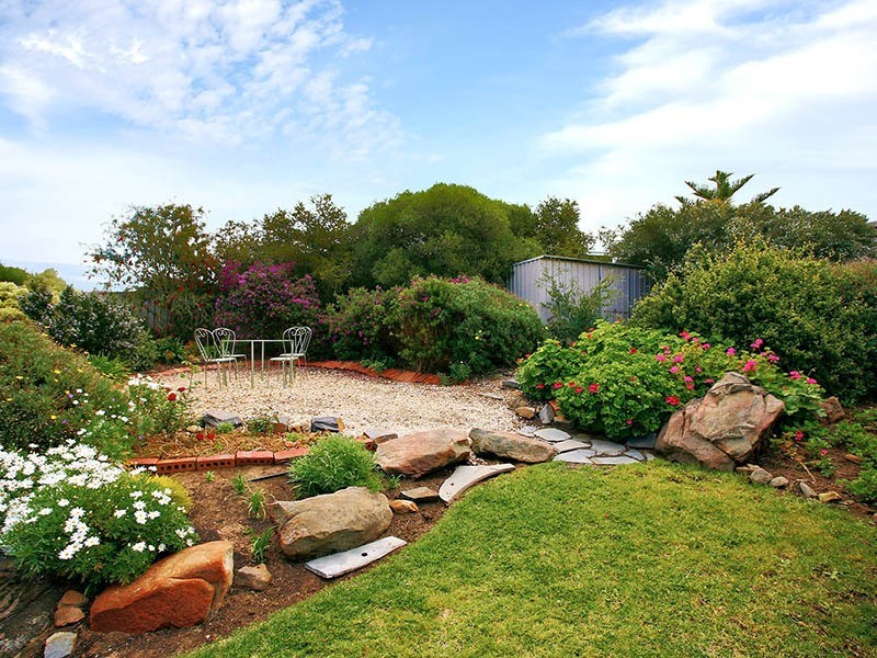 14 Davies Street, Encounter Bay SA 5211