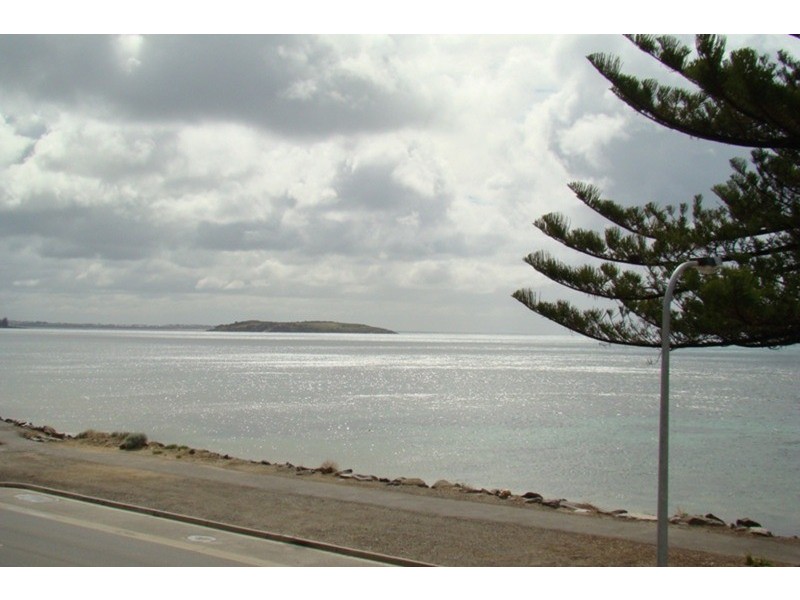 90 Franklin Parade, Encounter Bay SA 5211