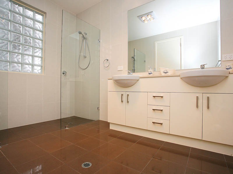90 Franklin Parade, Encounter Bay SA 5211