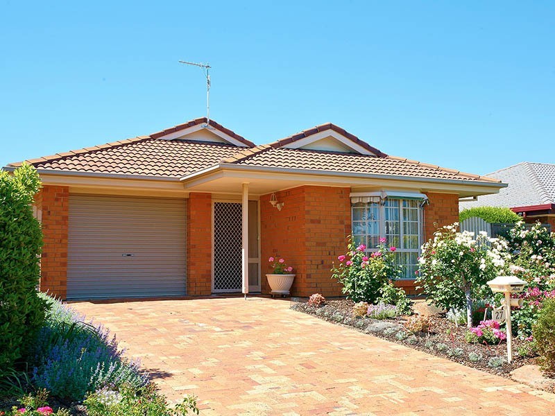 27 Matthew Flinders Drive, Encounter Bay SA 5211