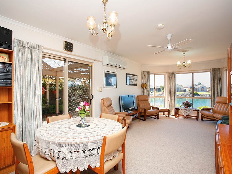 27 Matthew Flinders Drive, Encounter Bay SA 5211