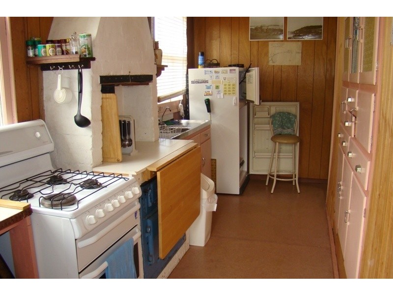 3 Sturt Street, Port Elliot SA 5212