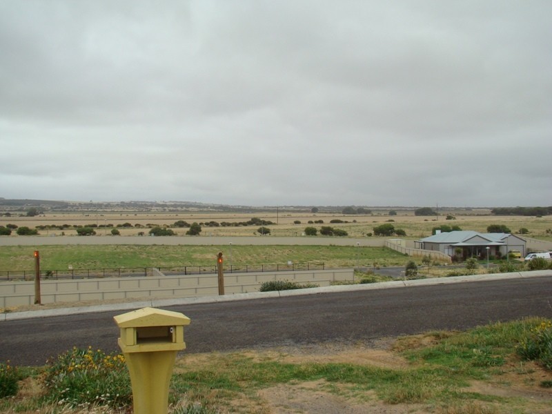 11 Hero Avenue, Middleton SA 5213