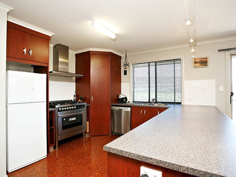 13 Tripp Street, Encounter Bay SA 5211